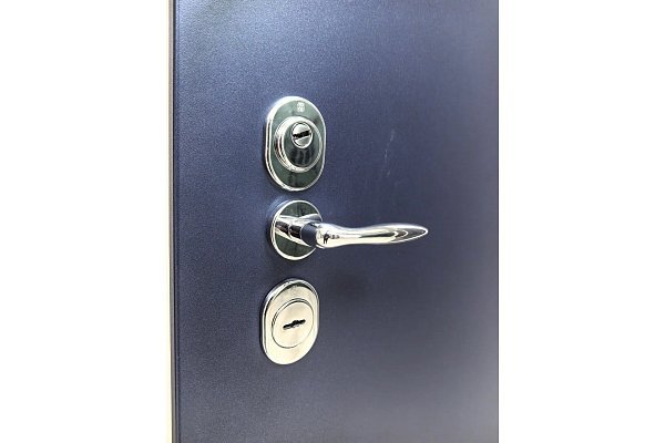 Стальная квартирная дверь ZAIGER серии SED-М, 880х2050 мм 